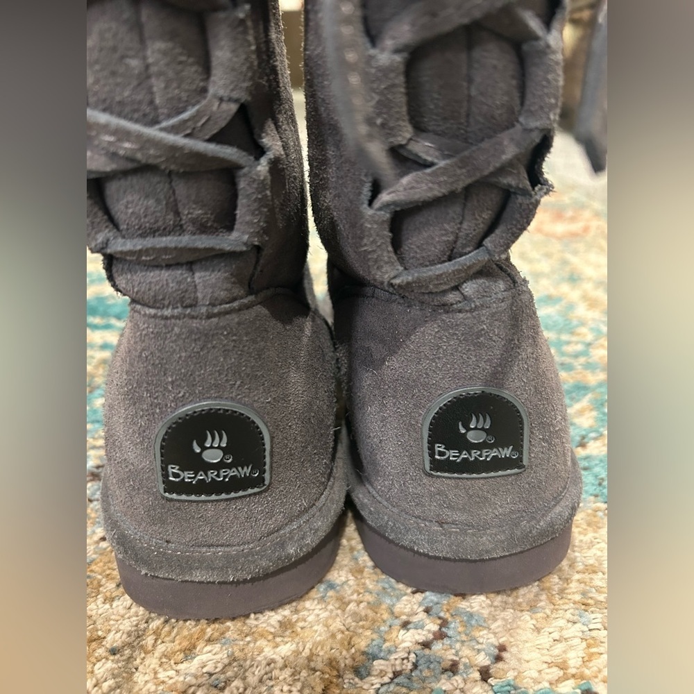 ✨BearPaw Suede Shearling Gray Boots - Picture 3 of 11